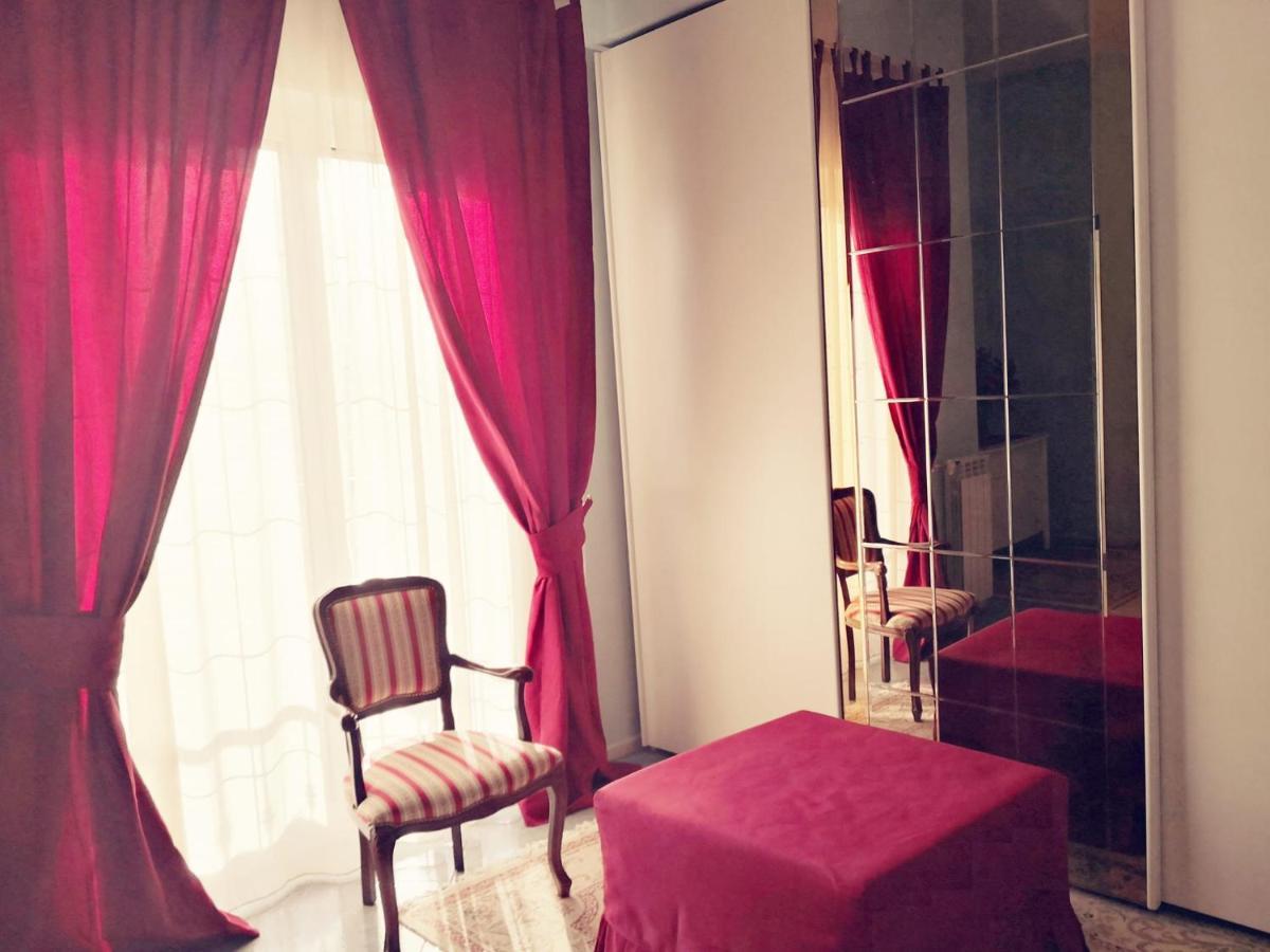 Couette-café Lena Turi